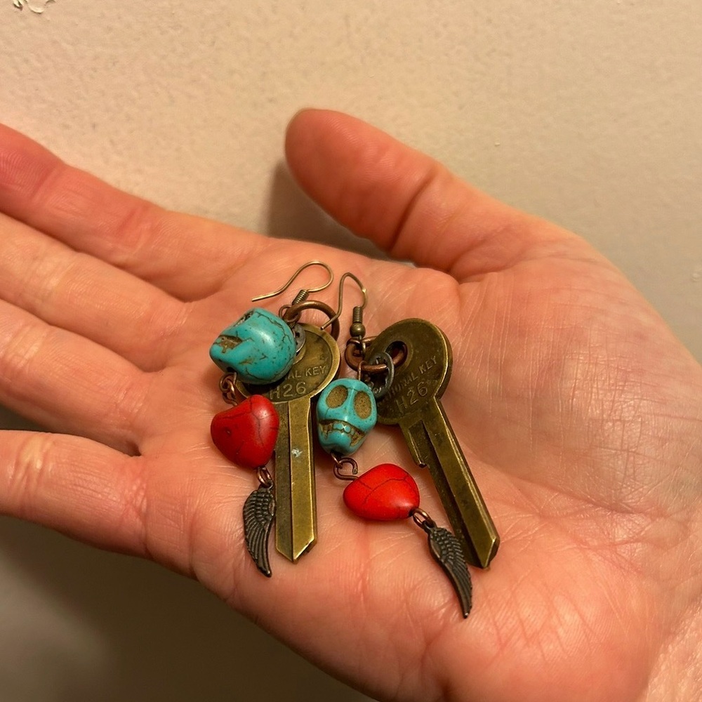 Vintage lucky brand Turquoise Skull & Red Heart Key Dangle Earrings